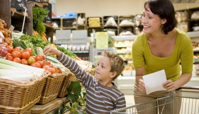 Going to the Grocery Store Going to the Grocery Store